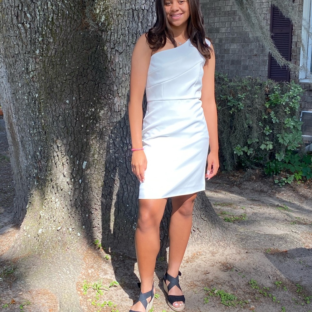 Molly Bracken One-Shoulder White Cocktail Dress